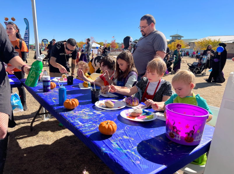Arts and crafts table